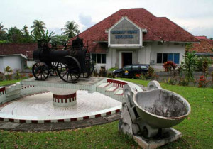 Museum Timah, Sejarah Pertimahan Indonesia